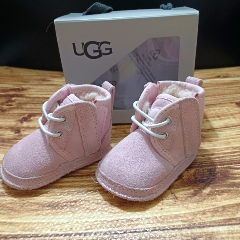 Baby girl Ugg